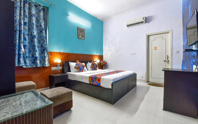 FabHotel Green Vista Malviya Nagar