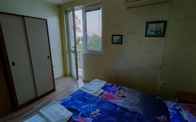 Nikolovi Home Apartments