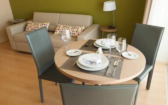 Eurostars Oasis Plaza Hotel