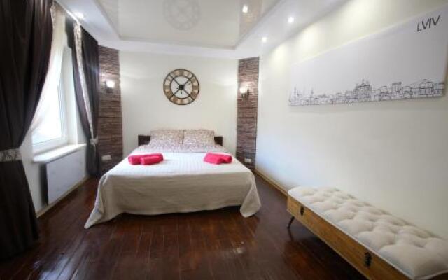 Romantic in Lviv 500m from Opera