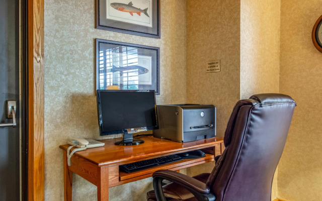 Quality Inn Tully I-81