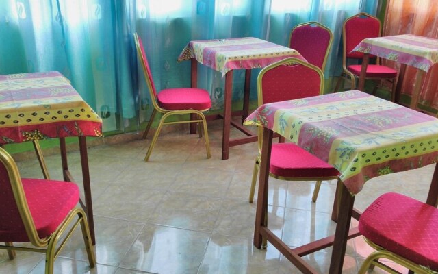 House With 5 Bedrooms in Vacoas, With Wonderful Mountain View, Enclose