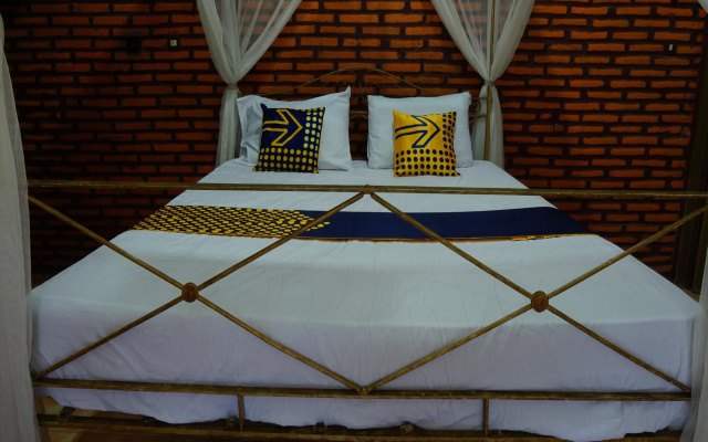 Hotel O Holy HomestayNearWisata Kopi Desa Tamansari