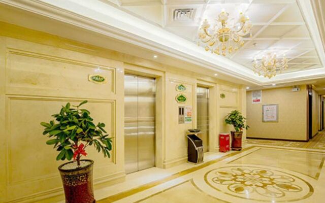 Vienna Hotel Shenzhen Fuhua Road