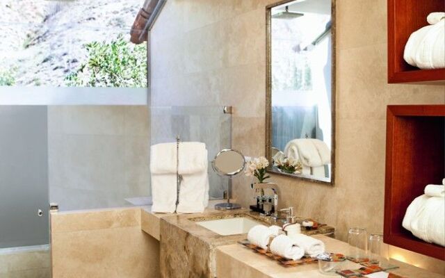 Willka T'ika Essential Wellness