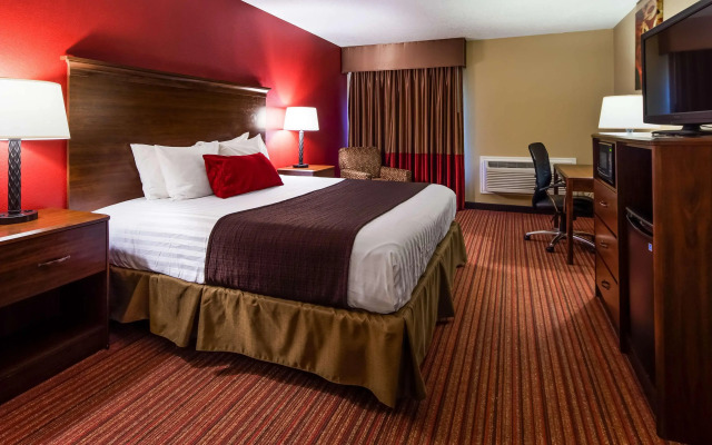 SureStay Plus by Best Western San Antonio Fiesta Inn