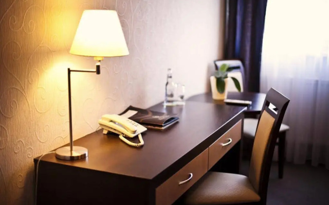 Hotel Cztery Pory Roku