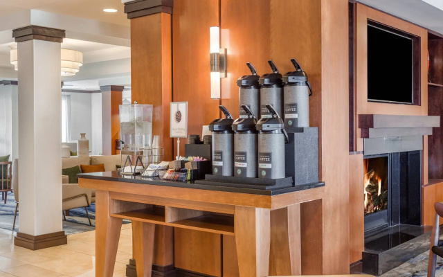 Fairfield Inn & Suites by Marriott Madison East