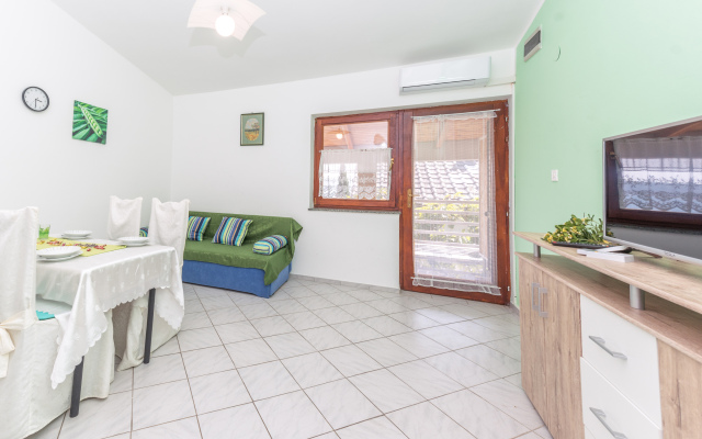 Turquoise Apartment Sea View