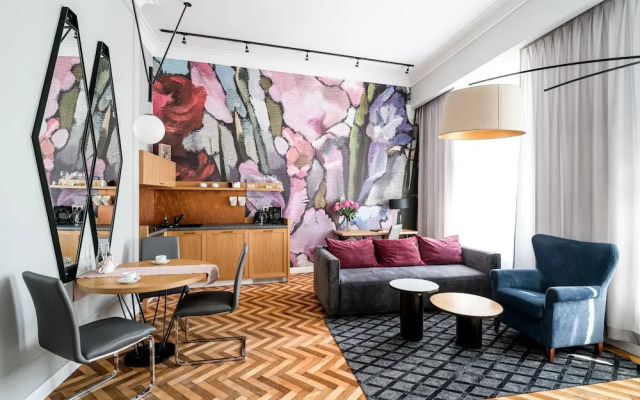 Arts Apartments