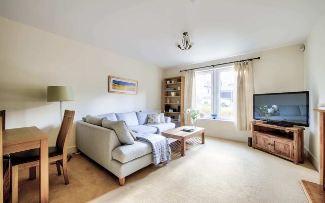 Guestready - Bright, Spacious 2bdr Flat