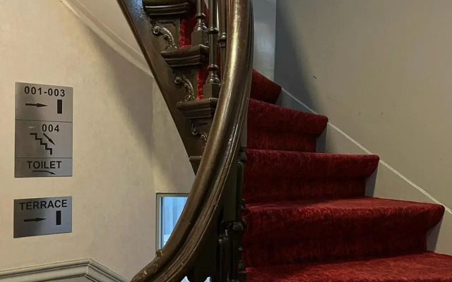 Facade Hotel Amsterdam