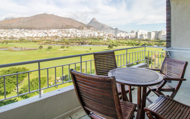 Mouille Point Village