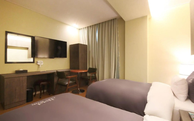 Hotel Chowon
