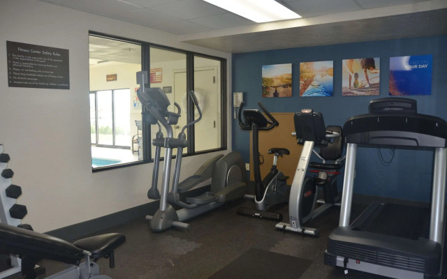 Comfort Inn & Suites Maumee - Toledo (I80-90)