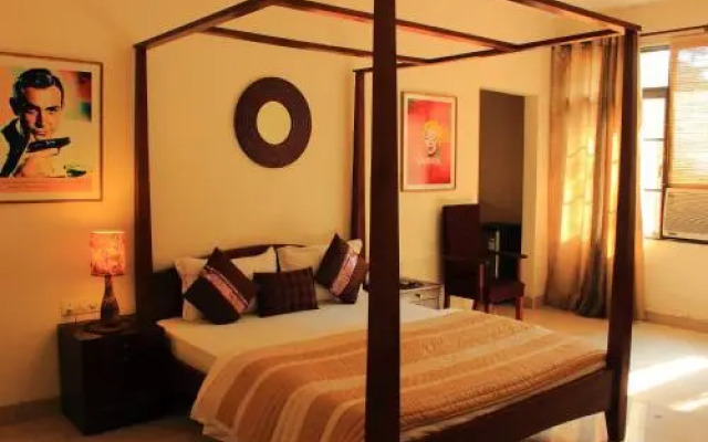 Cinnamon Homestay off Sohna Road
