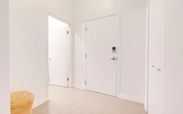 M11 Stylish Modern 3BR in Prime Location