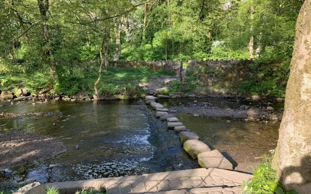 Uppermill Central