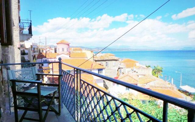 Gytheio Retreat Panoramic Sea View apartment