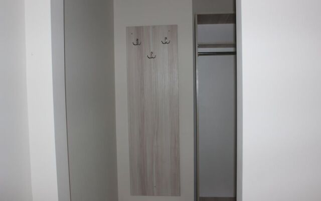 Hotel 7