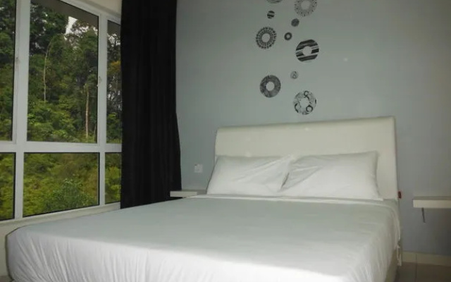 Smile Hotel Seri Kembangan