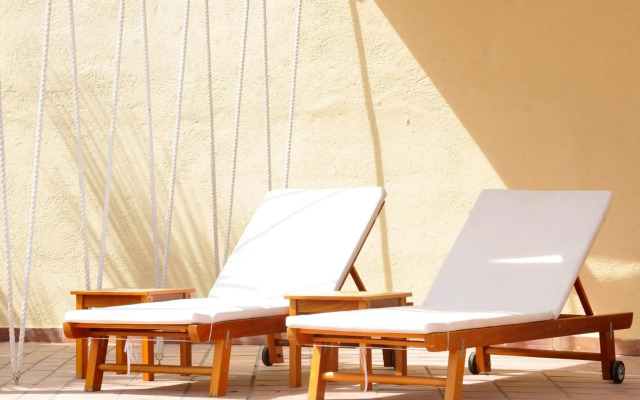 Melina Hotel