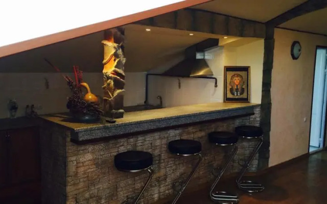 The Lovers Park Apartment