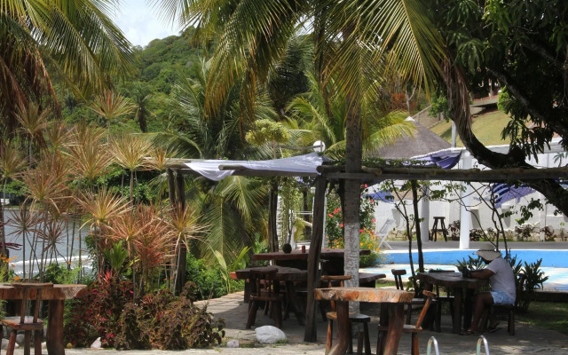 Paradiso Tropical