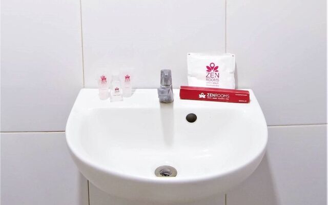 ZEN Rooms Sabang Beachview