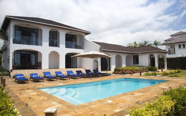 Kena Beach Villas