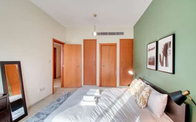 Chic Ensuite Flat 10Min From Palm Jumeirah