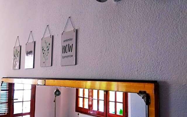 B&B 1987 Pula