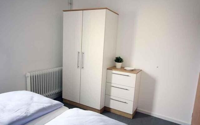 Ferienwohnung-5-2017-neu-renoviert-im-strandnahen-Haus-Seeluft-in-Duhnen