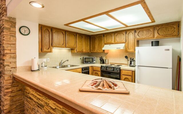 Lake Village Townhouse 78