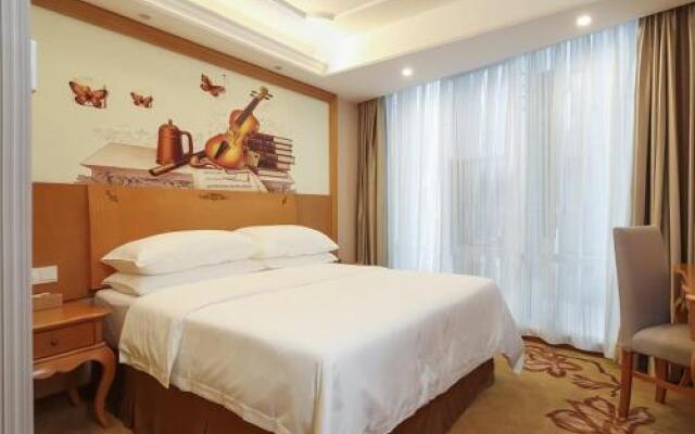 Vienna Hotel Jiangsu Nanjing Olympic Sports Center
