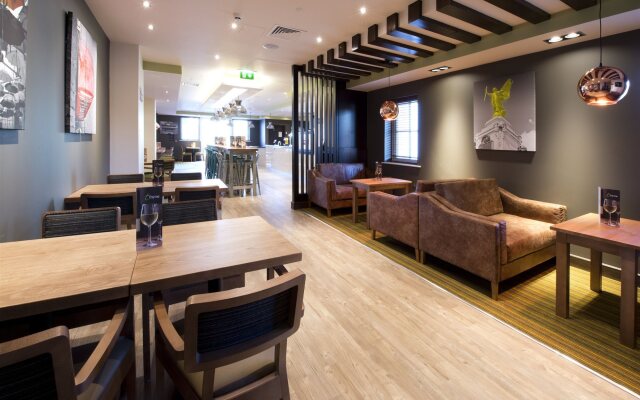 Premier Inn Colchester Town Centre