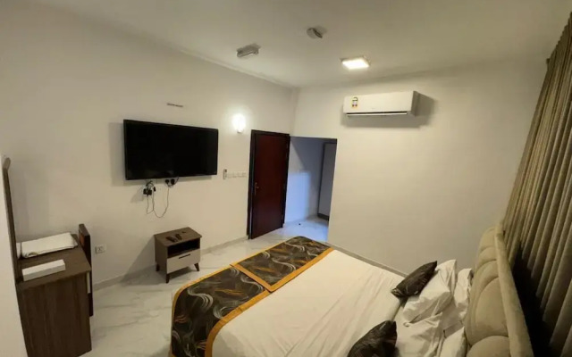 Star Suites