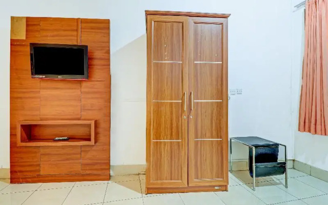 OYO 90218 Ubaran Guest House