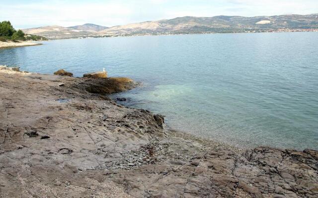 Apartments Ljilja sea view