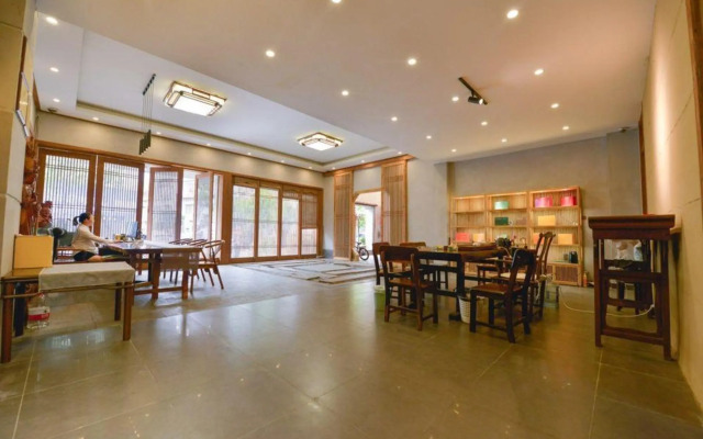 Wuyishan Weisu Space Hotel (Wuyishan Scenic Area)