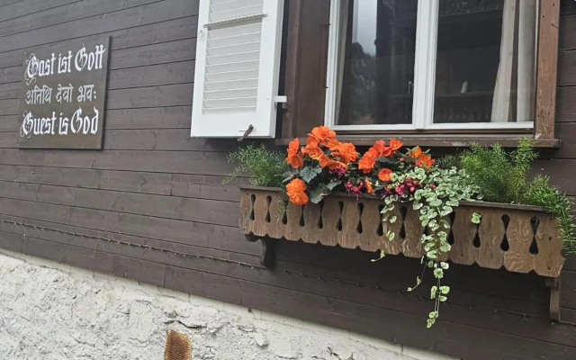 152 Years Old Charming Chalet - Lauterbrunnen – Outside – Lauterbrunnen