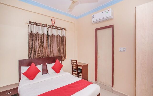 OYO 10450 Breeze inn