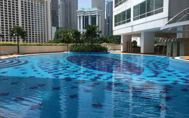 3-bedroom Apartment @ Crest Residence KLCC