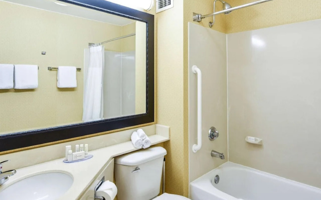 Surestay Hotel by Best Western Ontario Airport