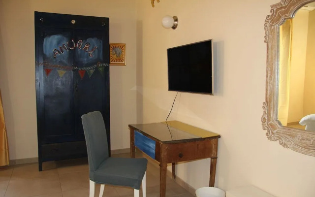 Urban Pop Hostel & BnB