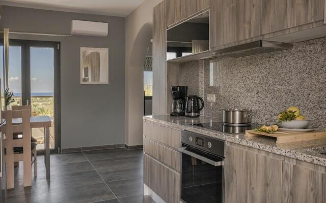 Queen Bee Apartment A