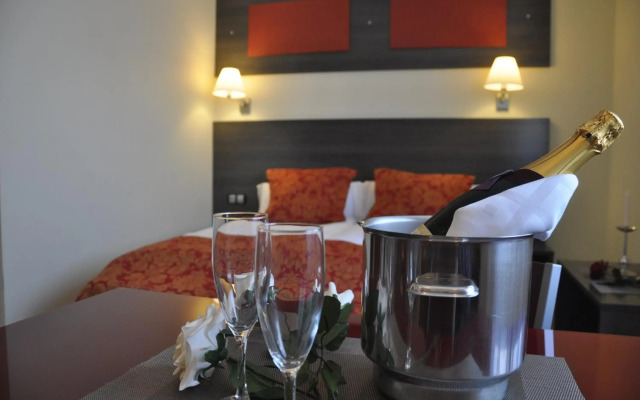 Casablanca Suites
