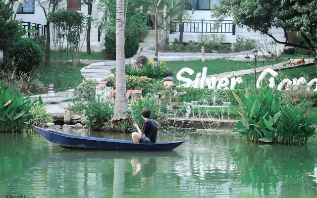 Silver Garden Resort