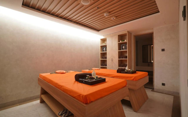 HARRIS Suites Puri Mansion