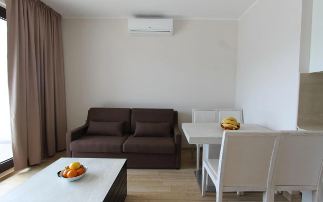 Apartments Aqua